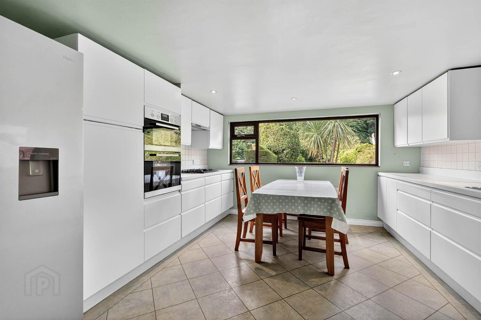 35 Rugby Road 10 of 48