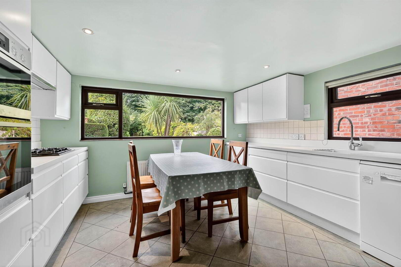 35 Rugby Road 11 of 48