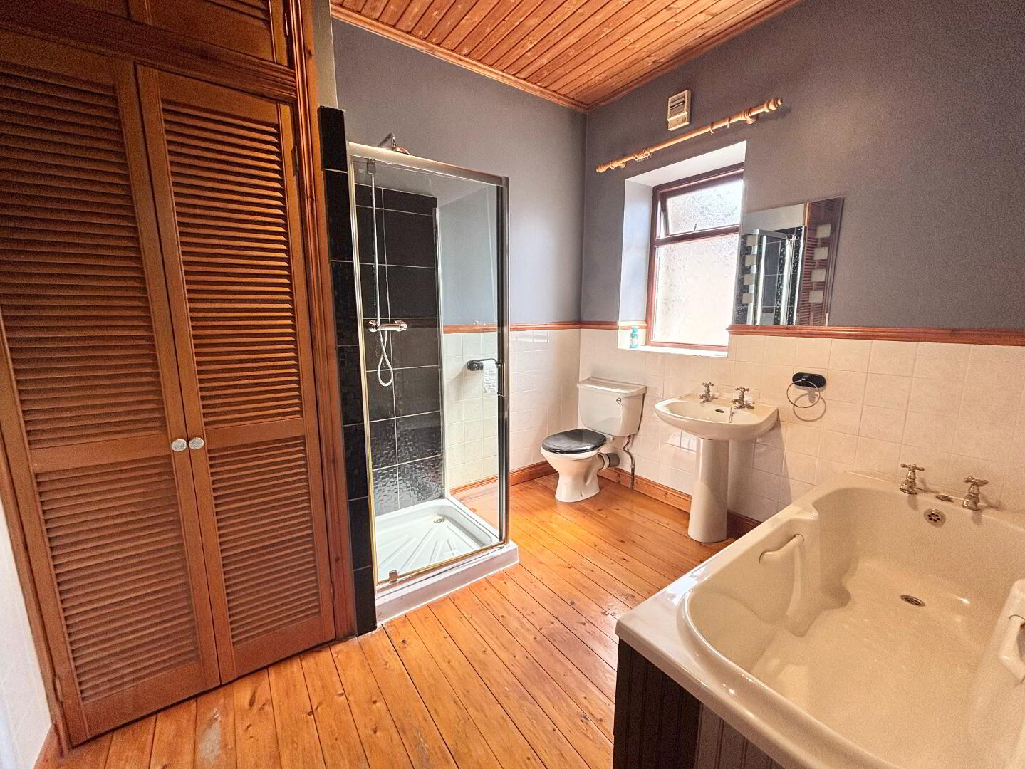 17 Warden Street 15 of 20