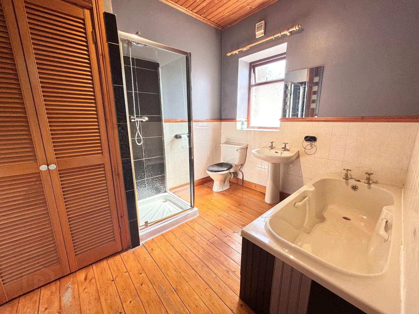17 Warden Street 16 of 20