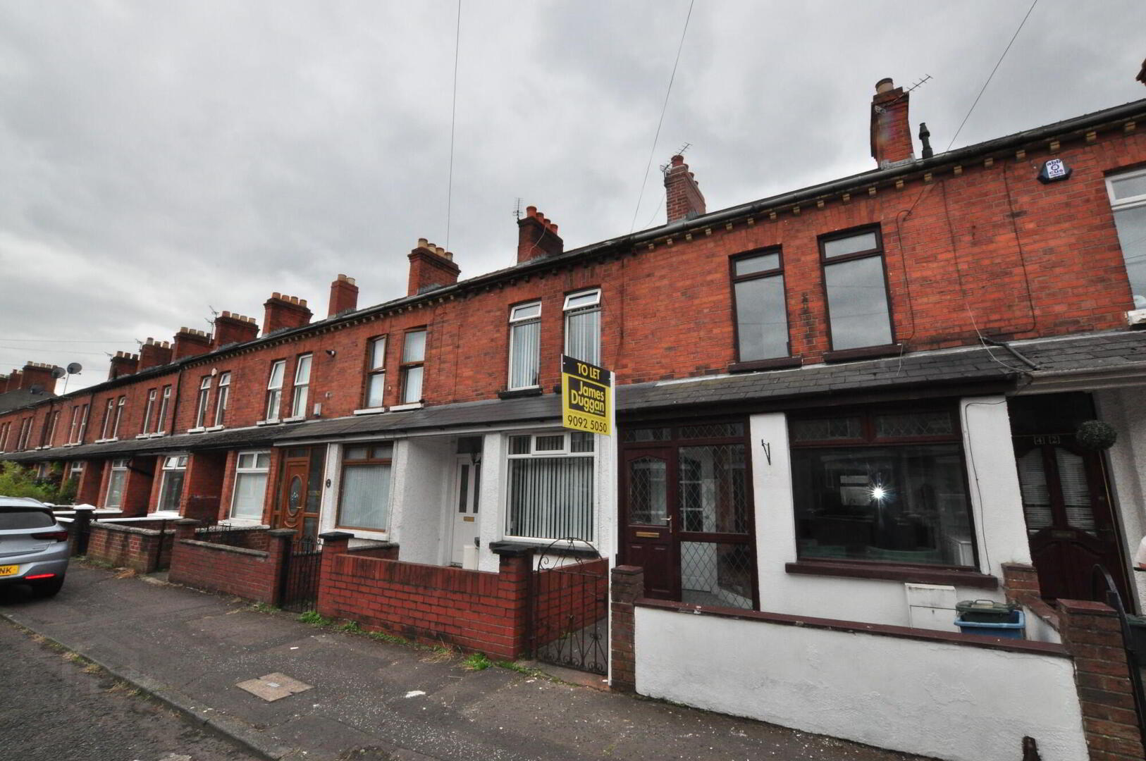 40 Dromore Street 1 of 13