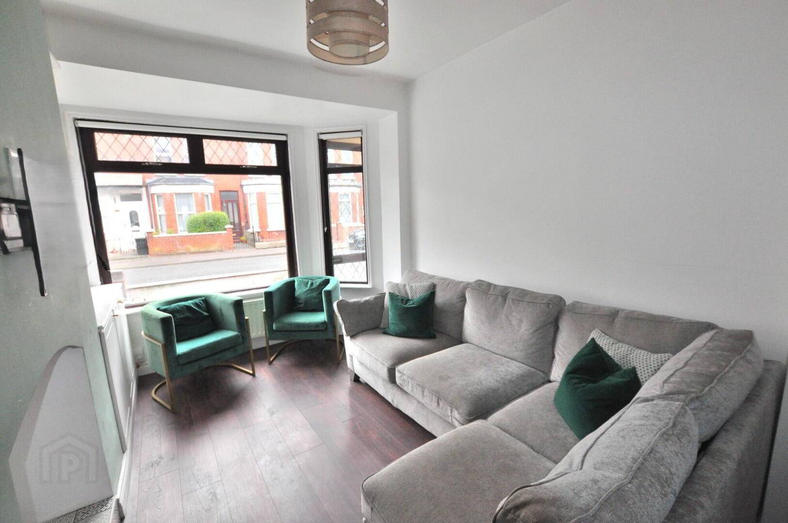 40 Dromore Street 3 of 13