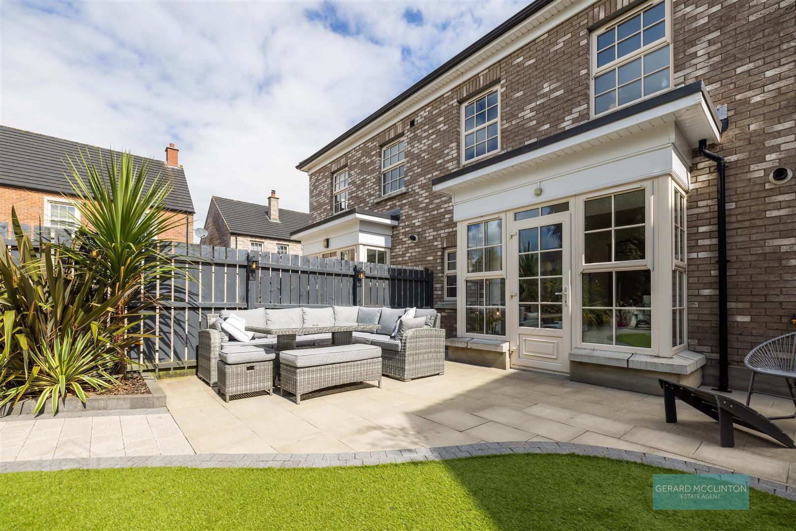 16 Glen Corr Avenue 44 of 48