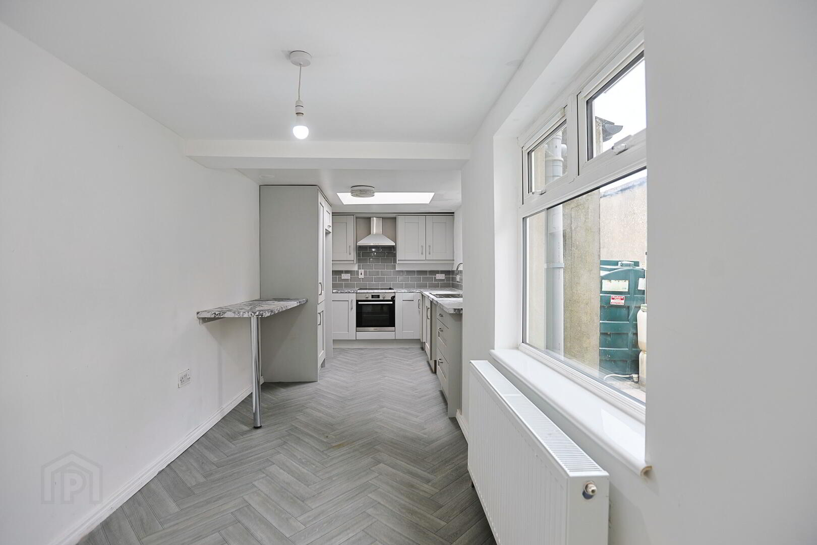 2 Mourneview Street 12 of 35