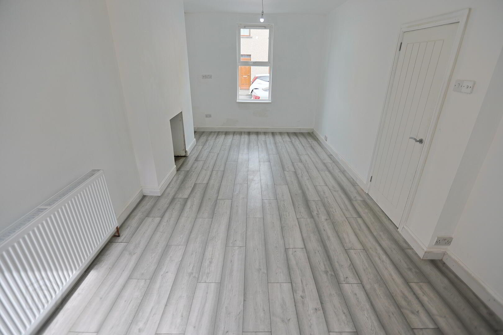 2 Mourneview Street 8 of 35