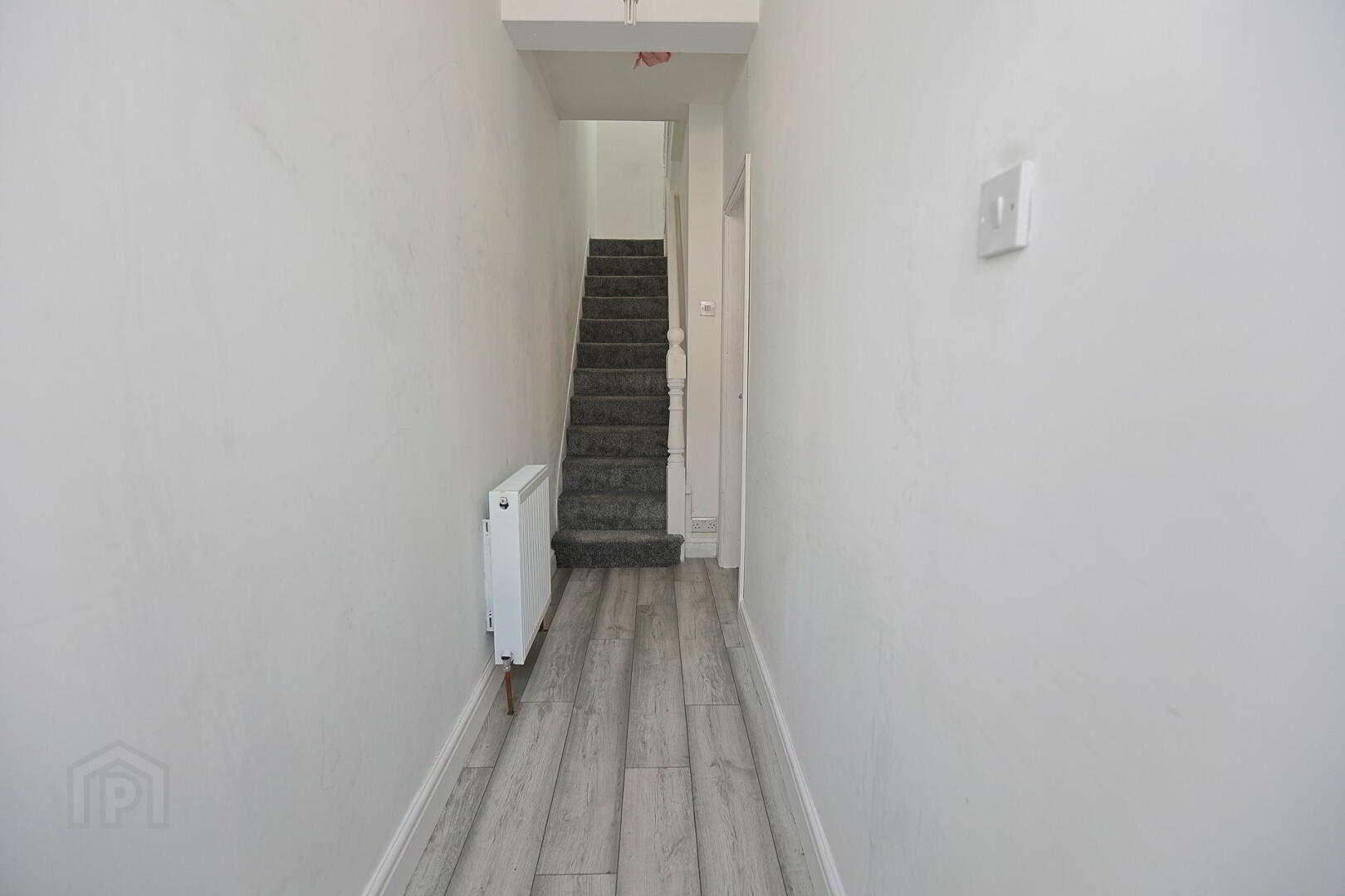 2 Mourneview Street 3 of 35
