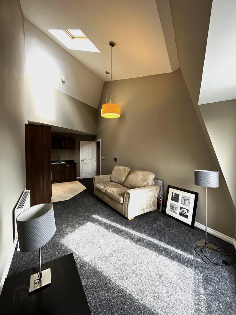 Apt 425, Saint Annes Square 3 of 11
