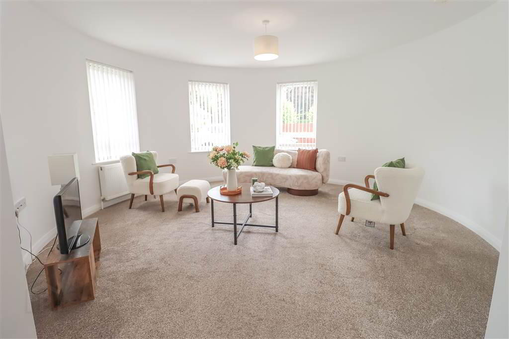 5 Thurlow Gate 5 of 20