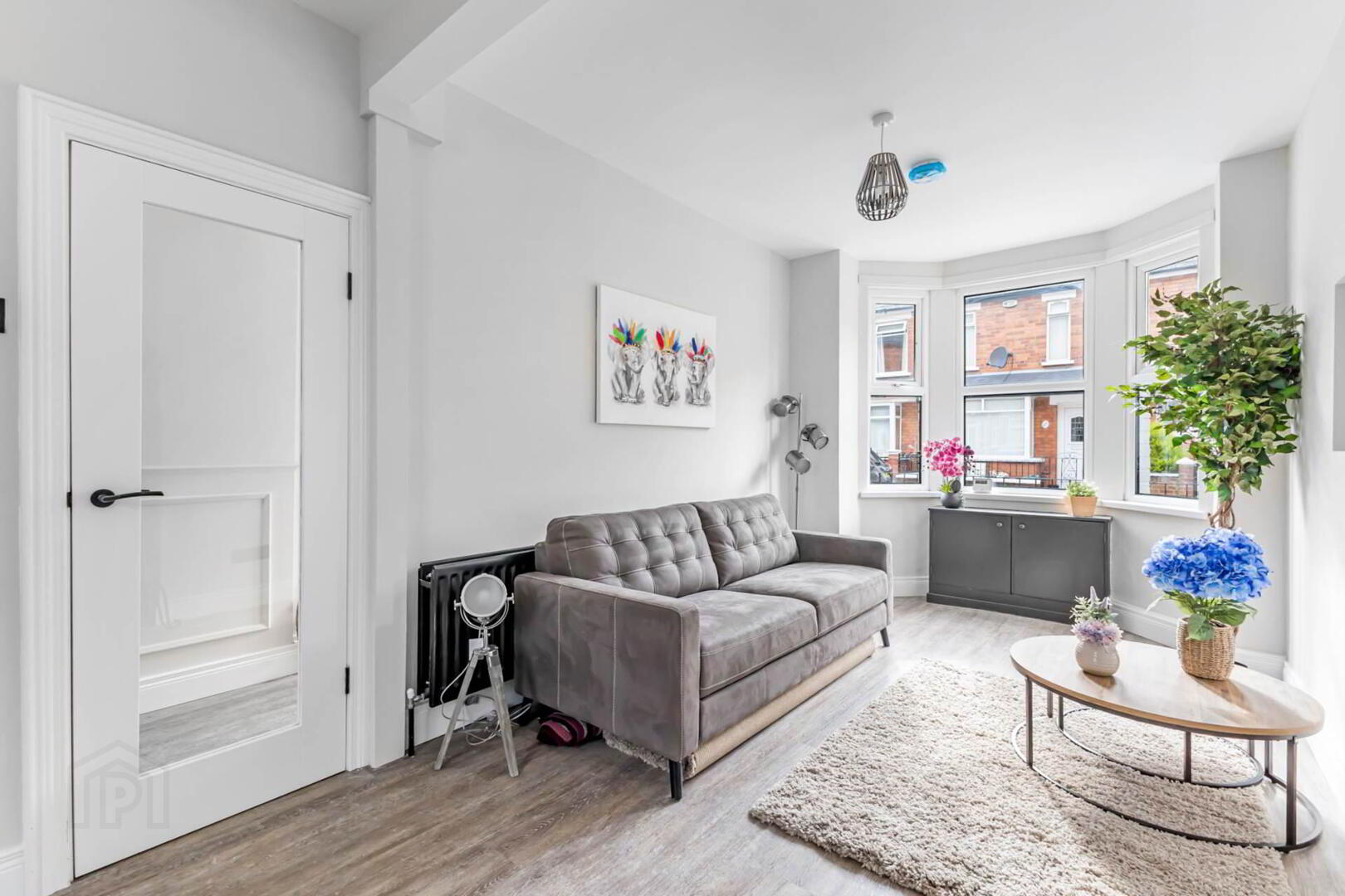 18 Lismain Street 13 of 41