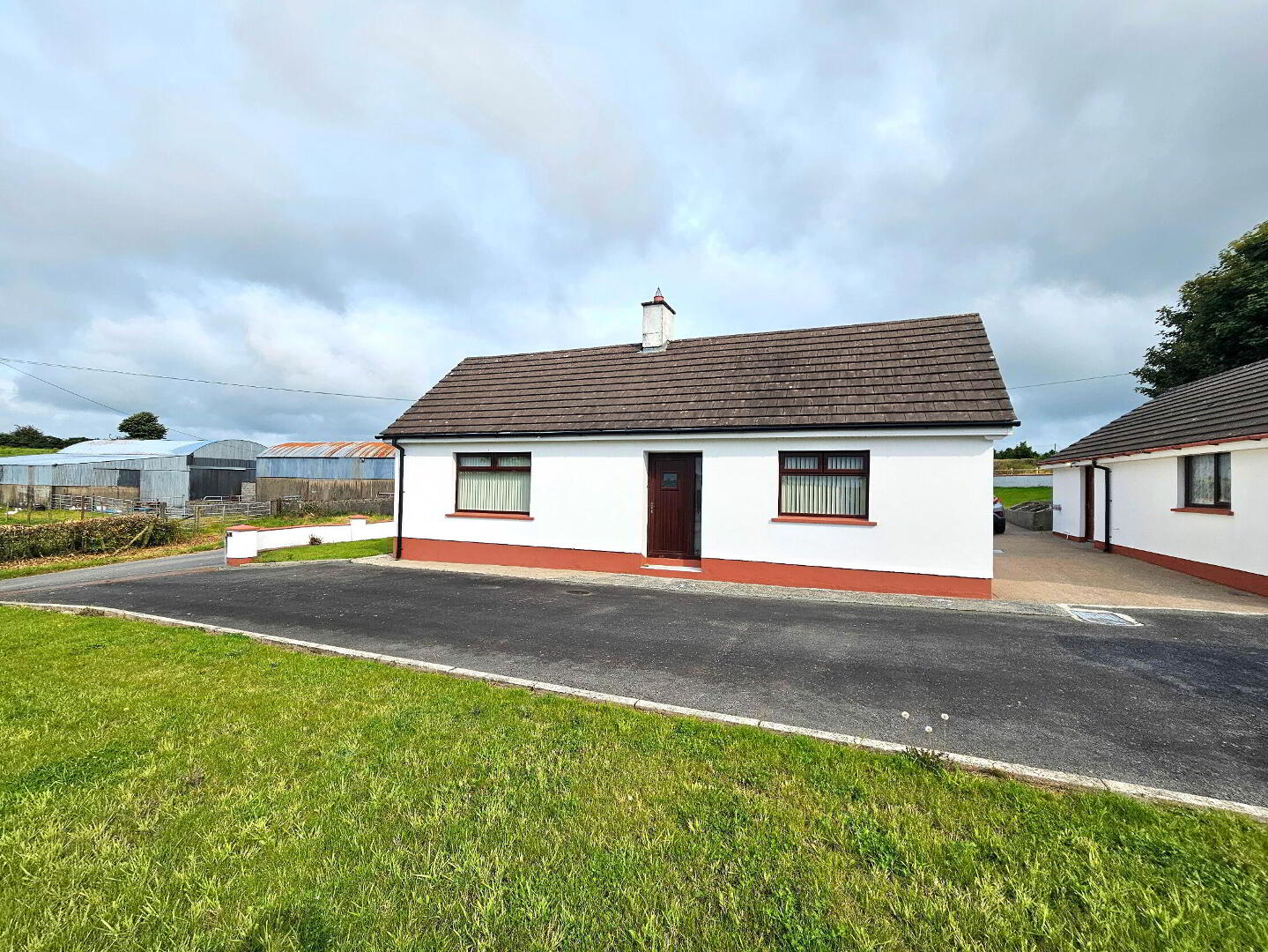 property description image