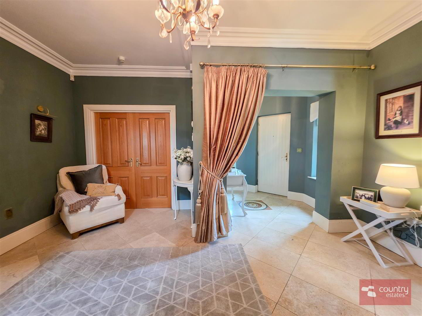 'The Manor House', 1 Carnbank 6 of 75