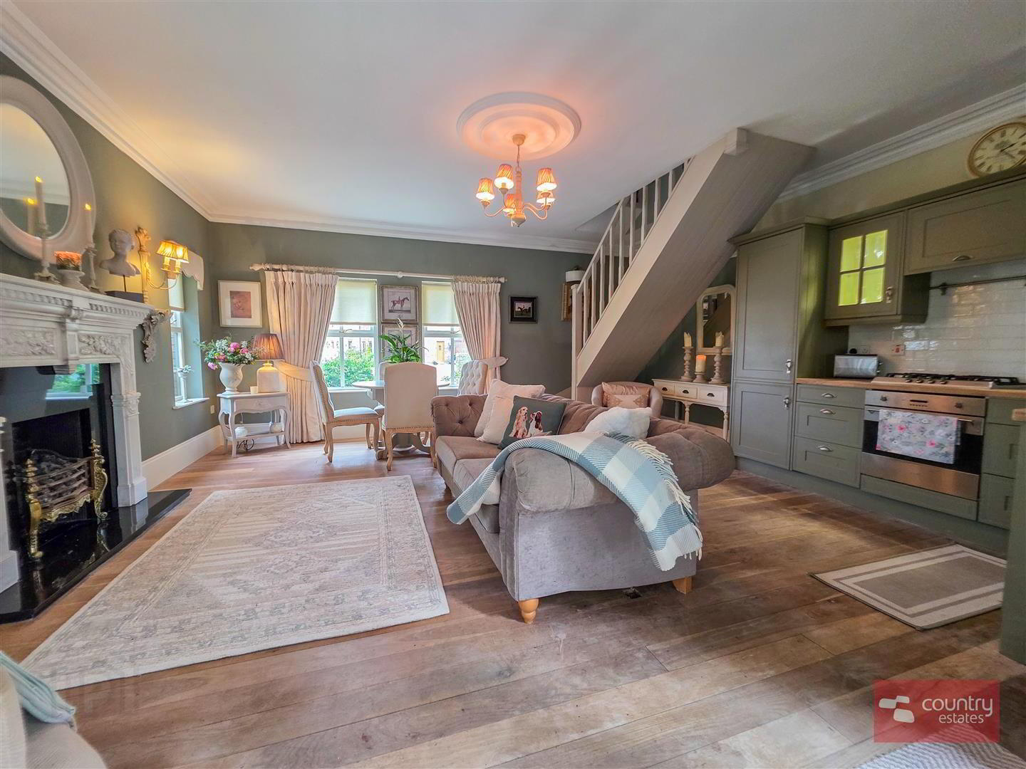 'The Manor House', 1 Carnbank 49 of 75