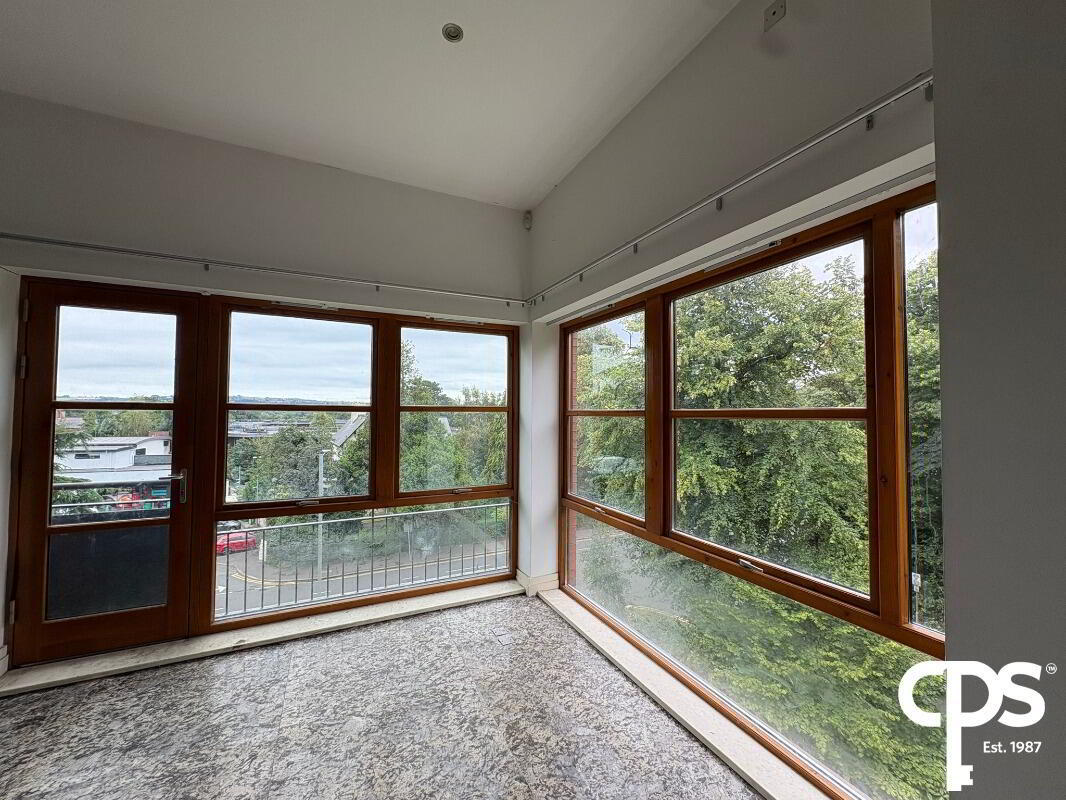 Apartment 16 The Elms Malone Square 8 of 18