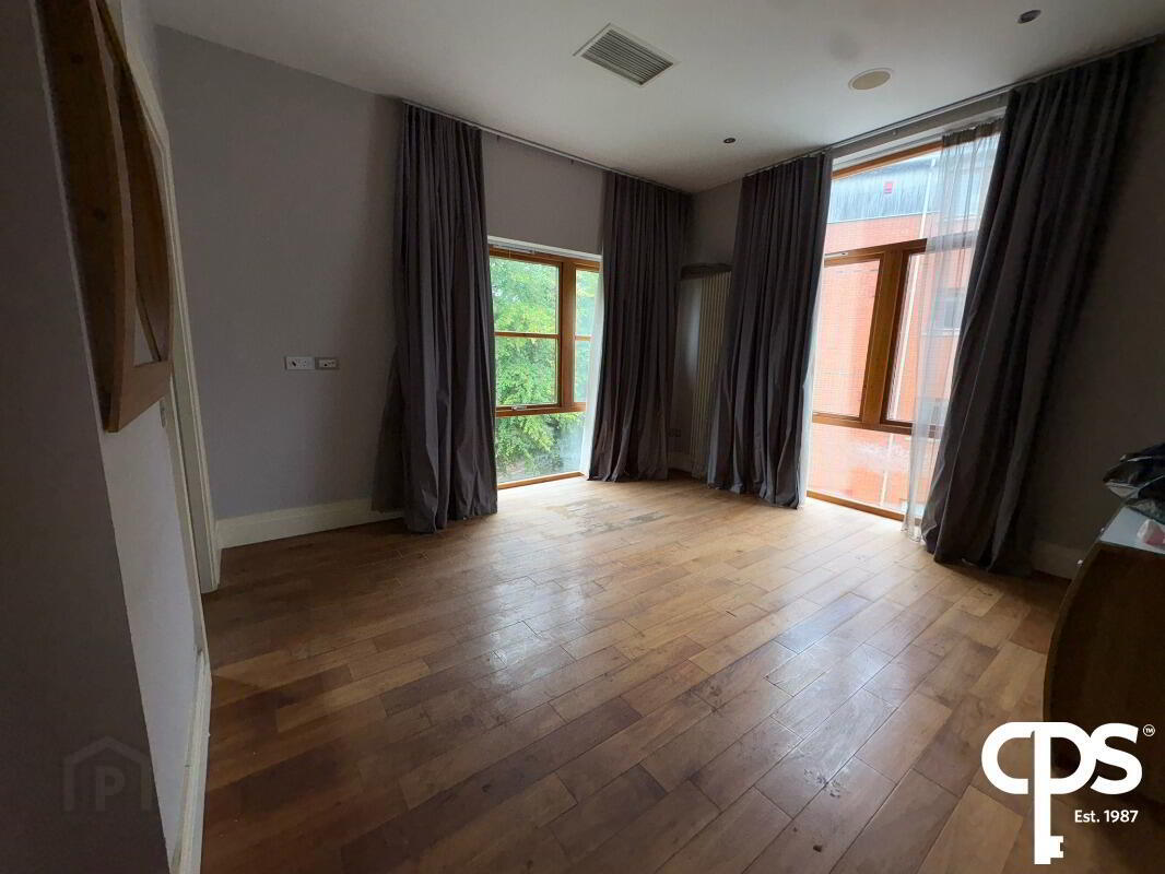 Apartment 16 The Elms Malone Square 16 of 18