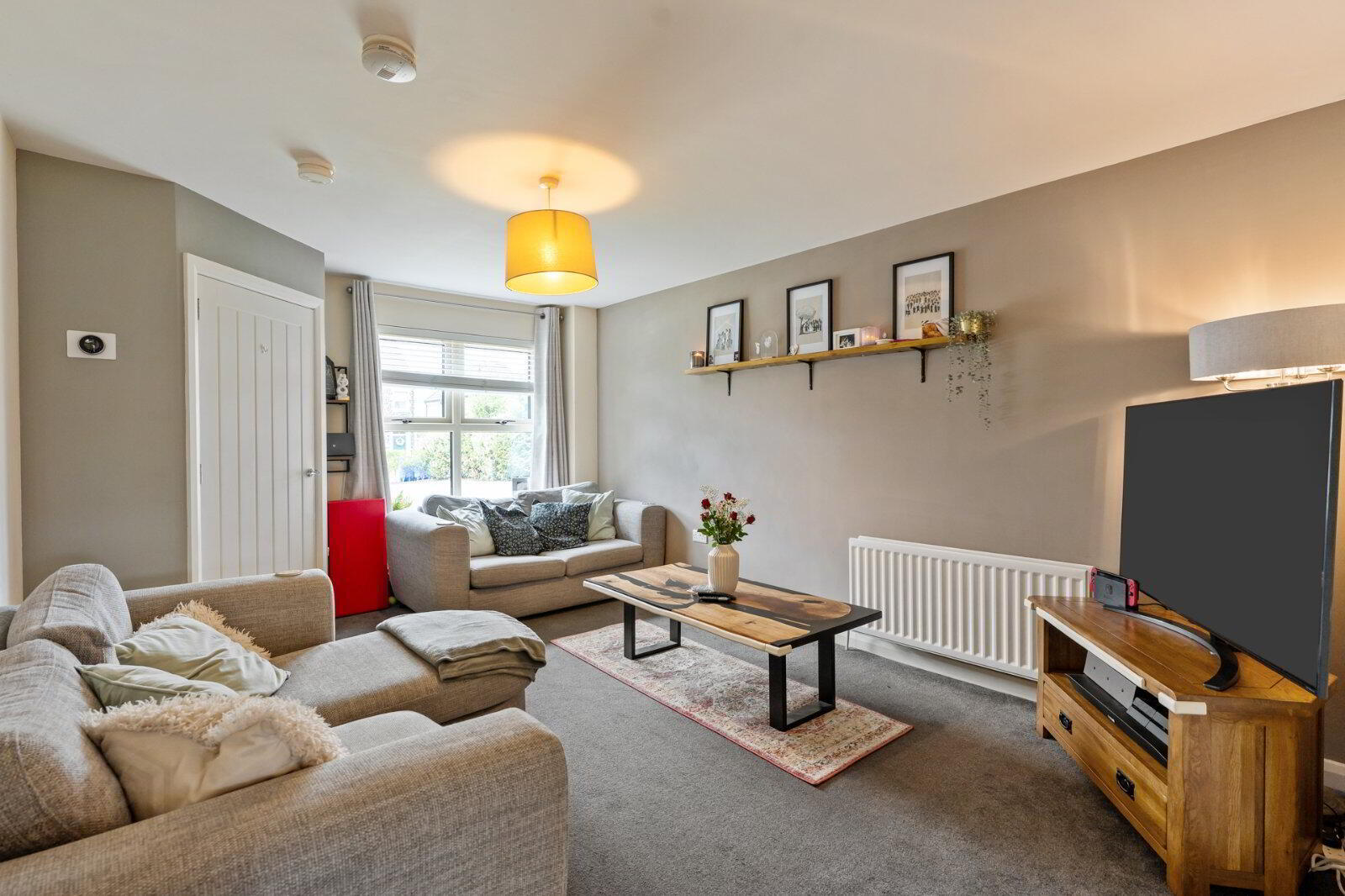 18 Millers Park Avenue 5 of 19