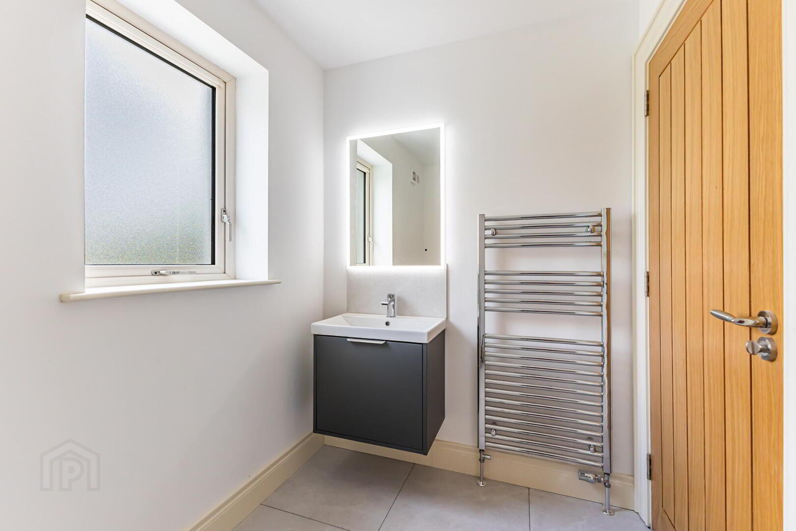 BRAND NEW TURNKEY HOME, 8a Scolban Road 18 of 52