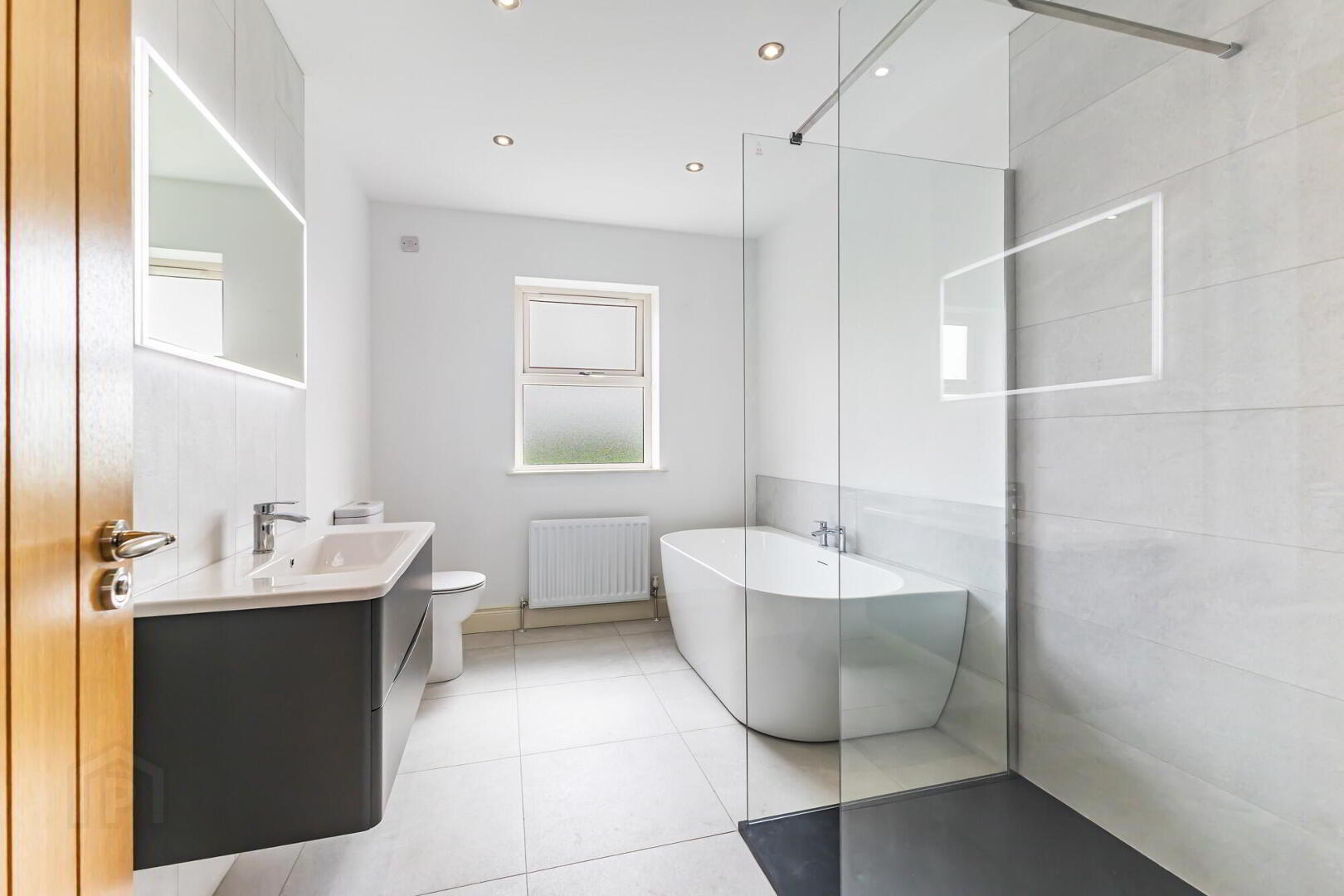BRAND NEW TURNKEY HOME, 8a Scolban Road 36 of 52