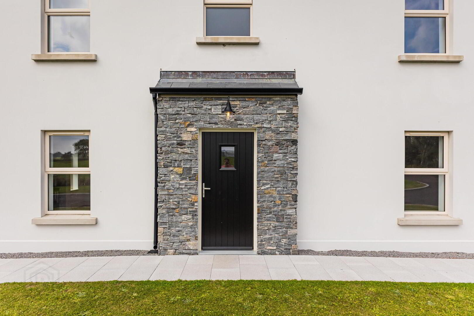 BRAND NEW TURNKEY HOME, 8a Scolban Road 41 of 52
