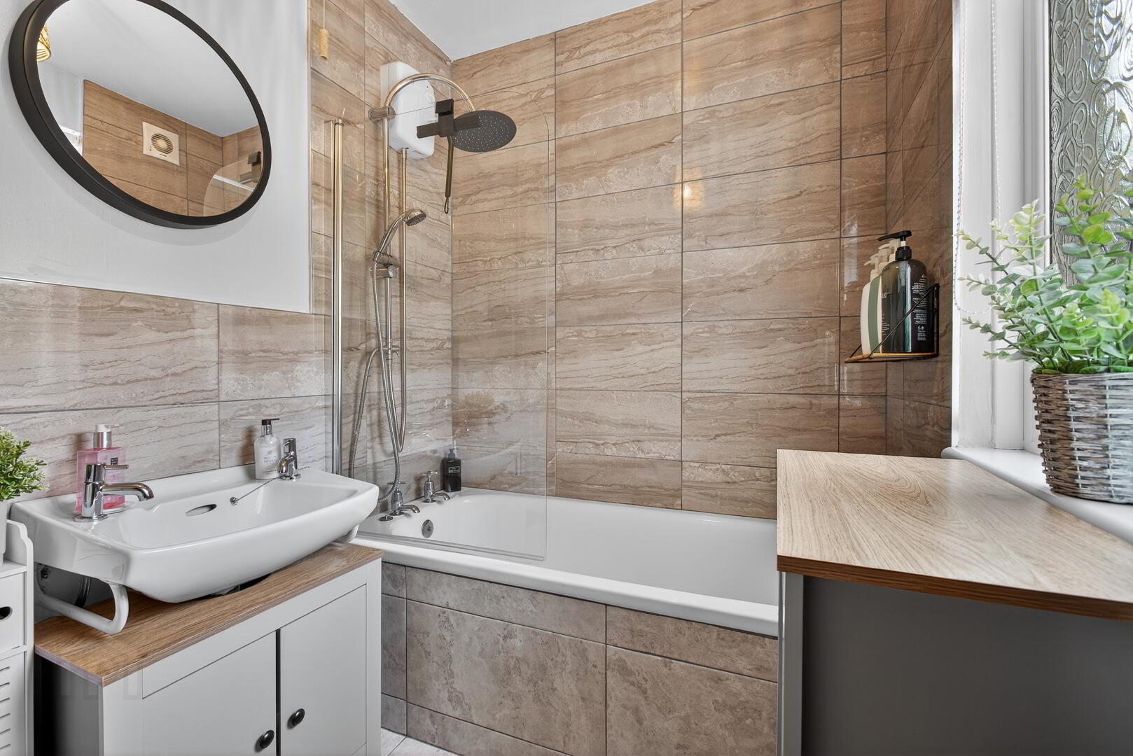 15 Sunray Crescent 7 of 31