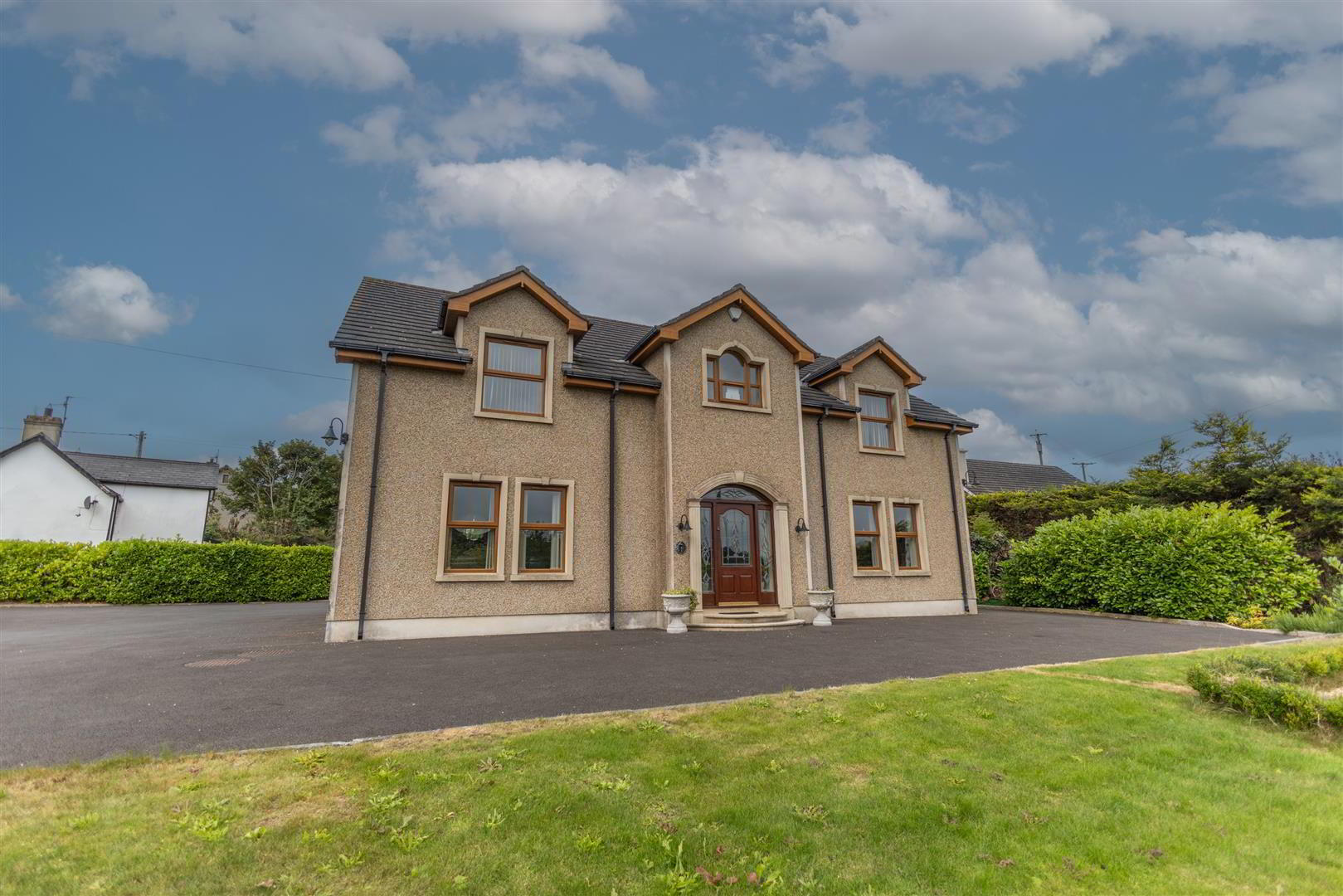 property description image