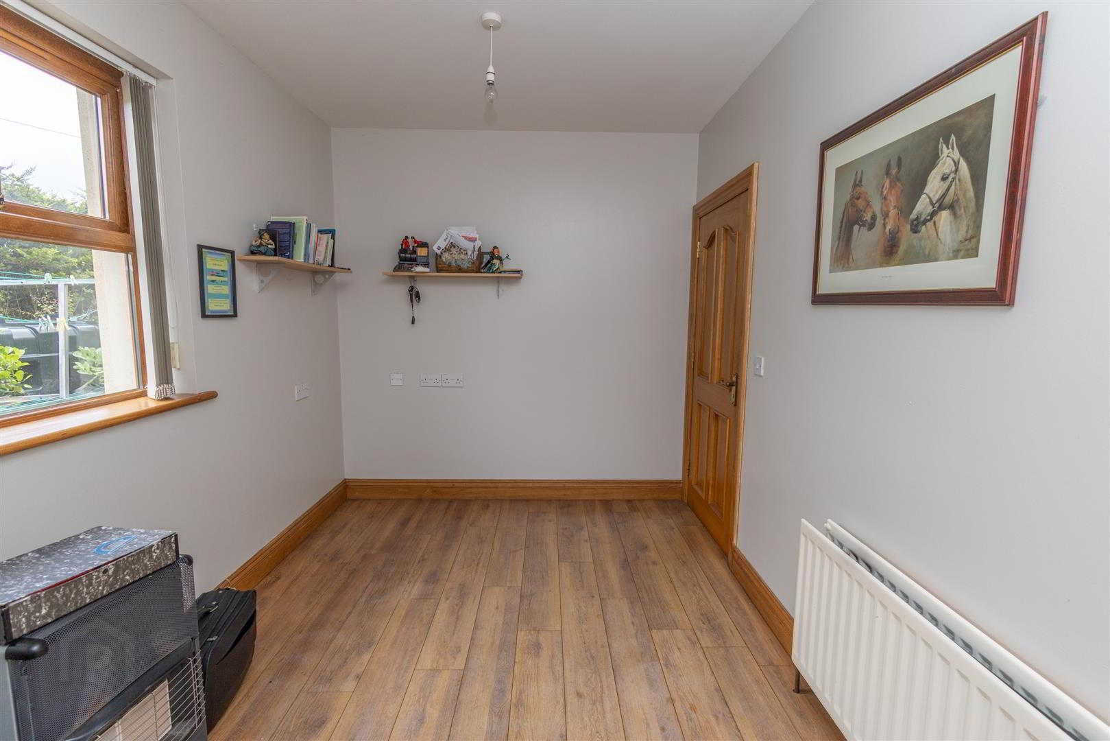 1a Carrogs Road 14 of 34