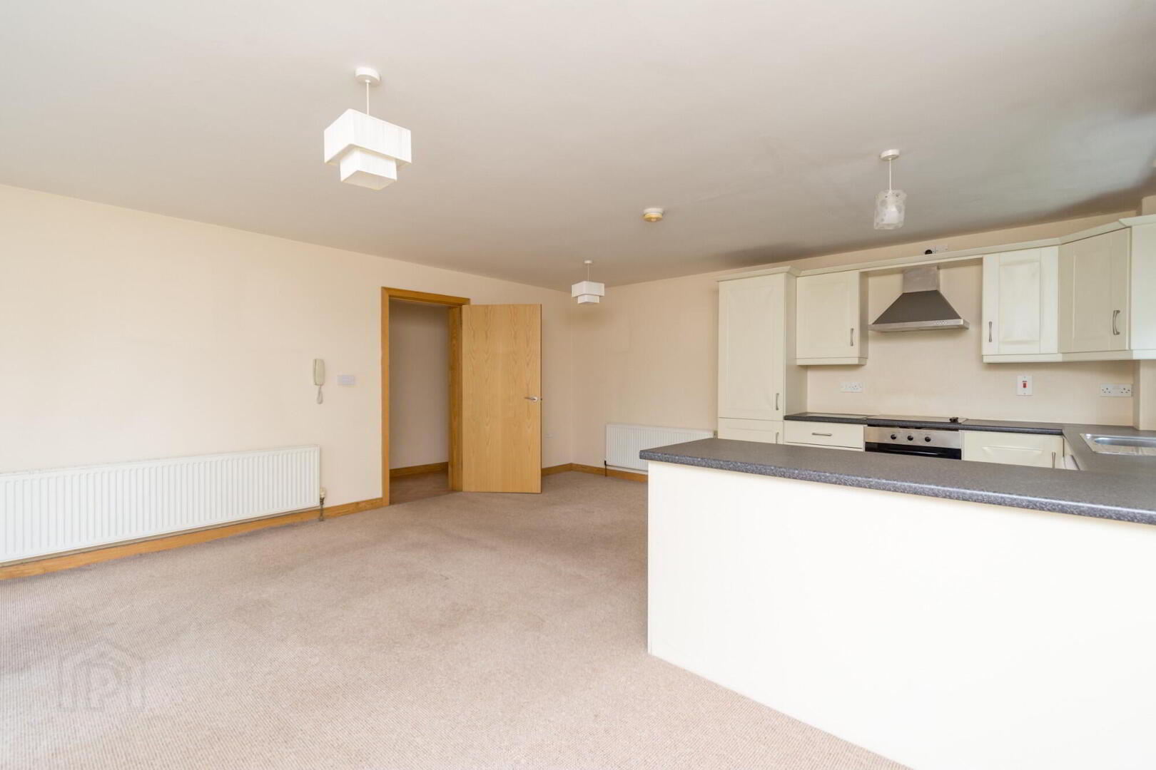 21 Village Court 4 of 17
