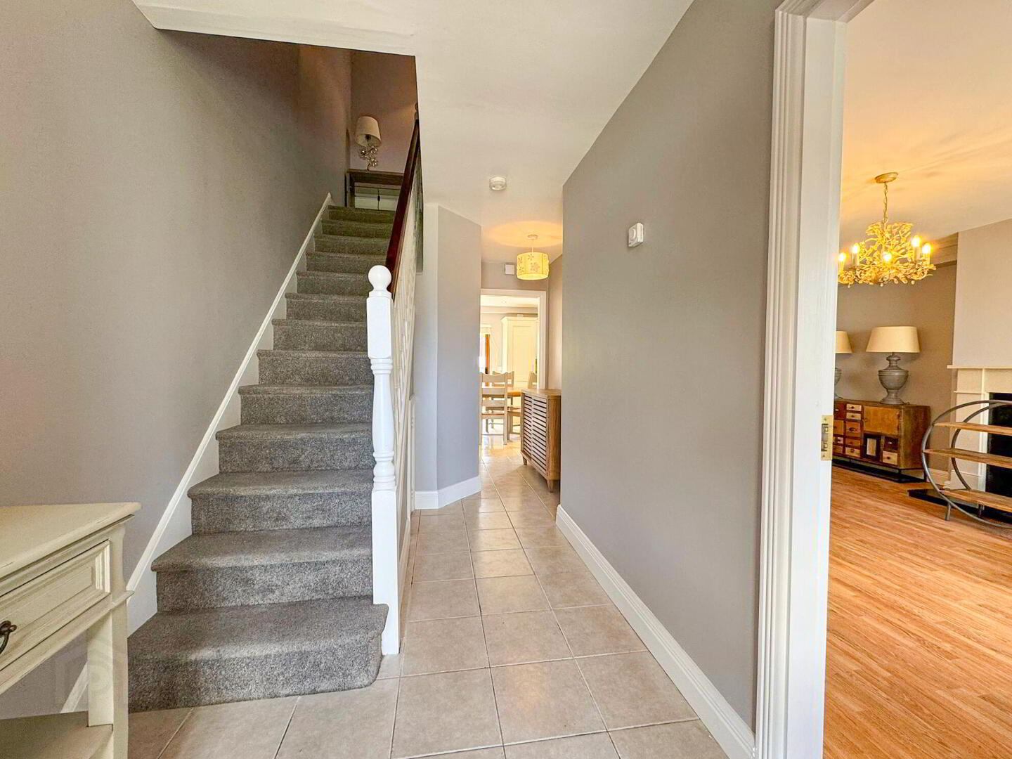 47 Fairgreen Square 3 of 18
