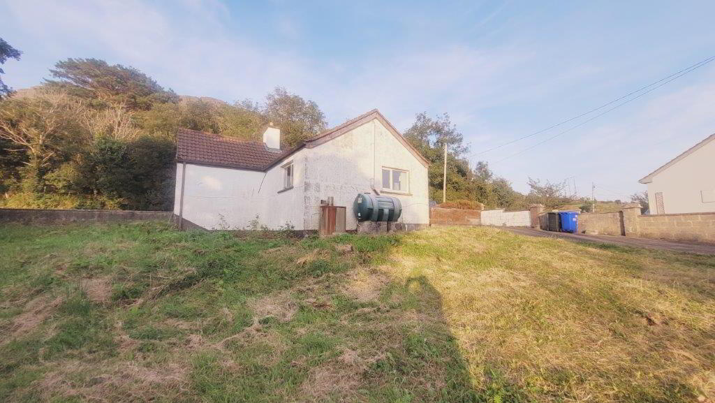 Glenburn Cottage" Glenade 8 of 27