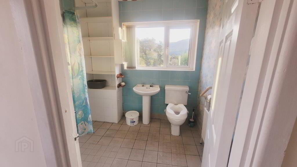 Glenburn Cottage" Glenade 24 of 27