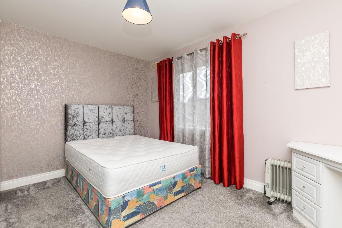 5 St Peters Court 8 of 12