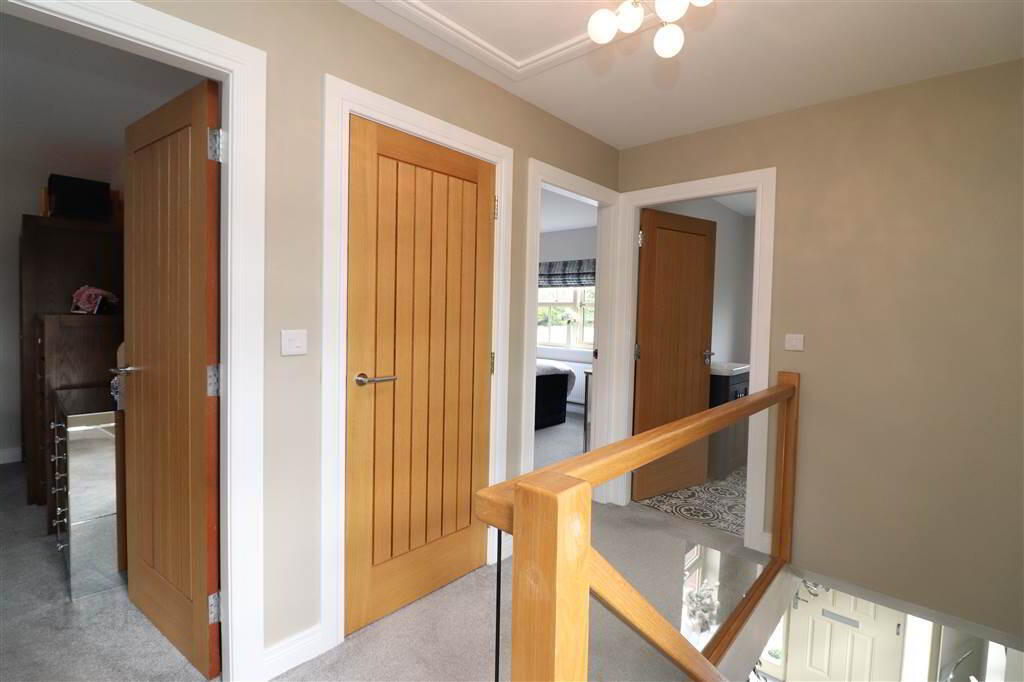 70 Monree Hill 10 of 19