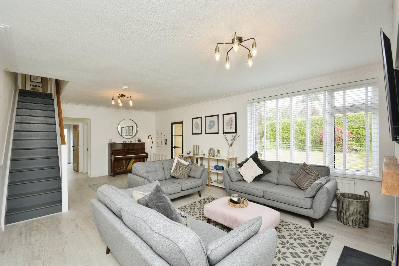 property description image