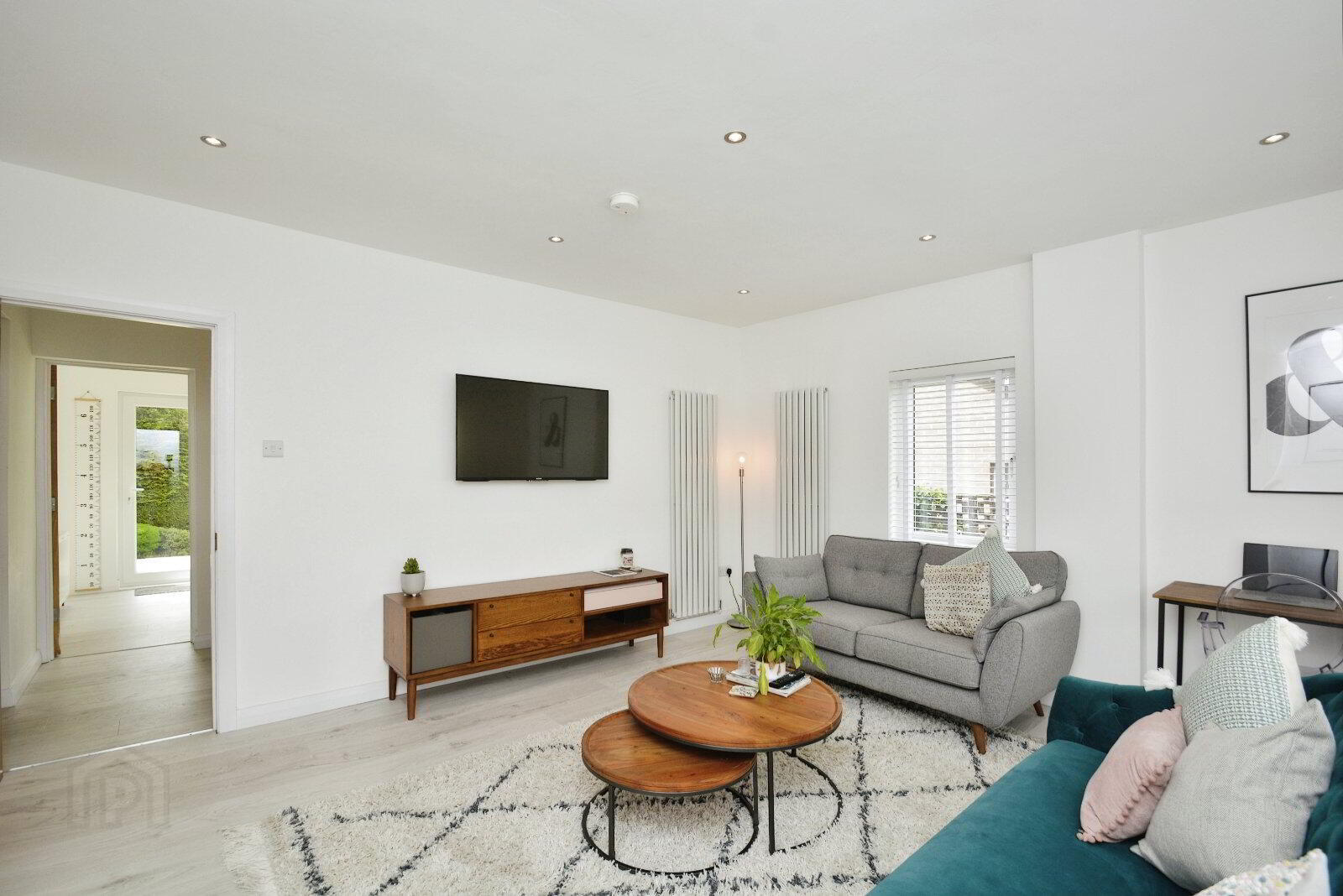 12 Kensington Gardens 8 of 19