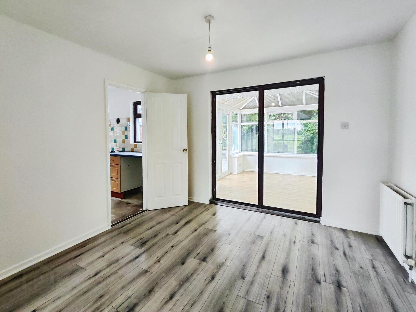 11 Glengorm Avenue 5 of 15
