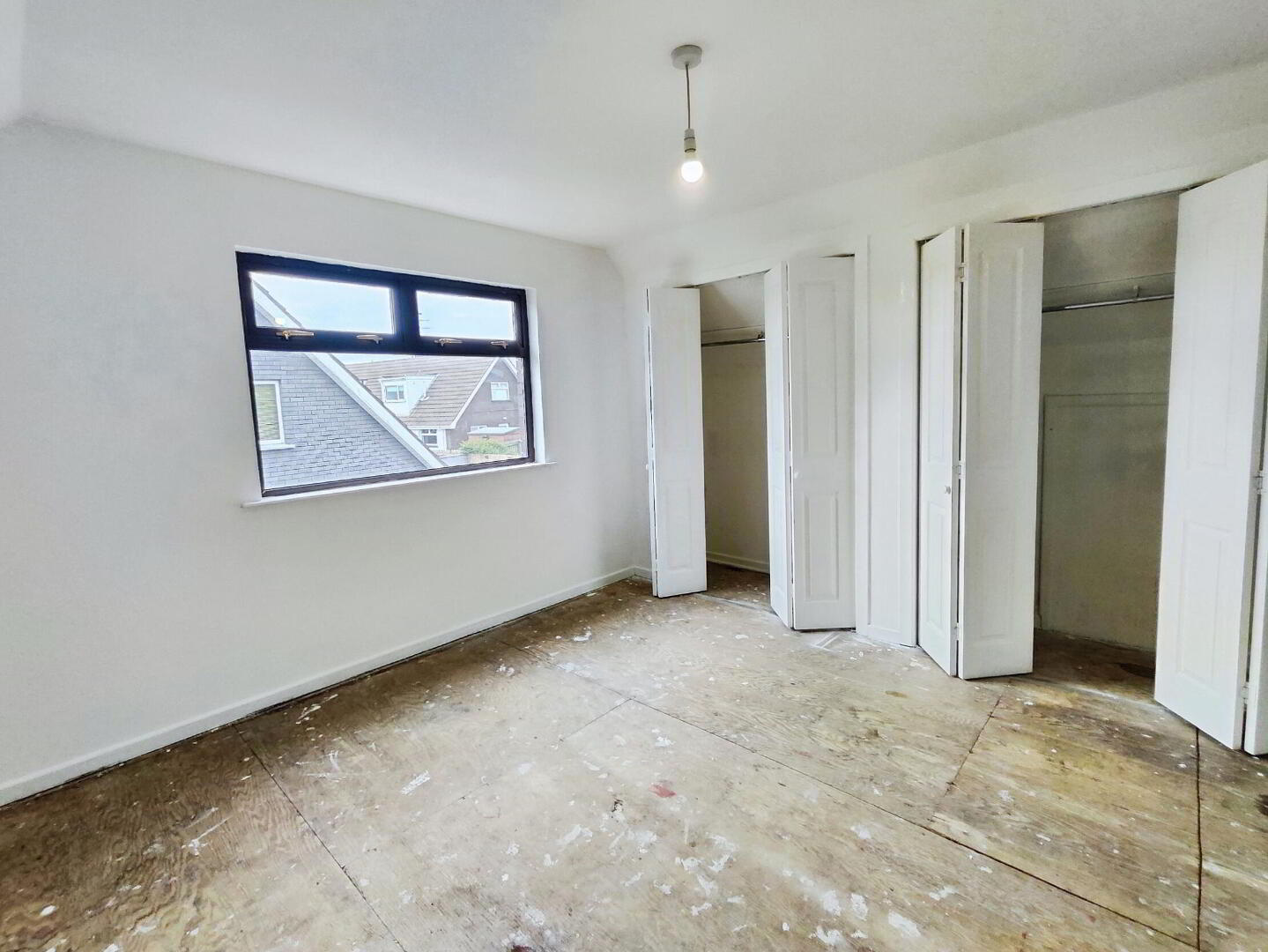 11 Glengorm Avenue 8 of 15
