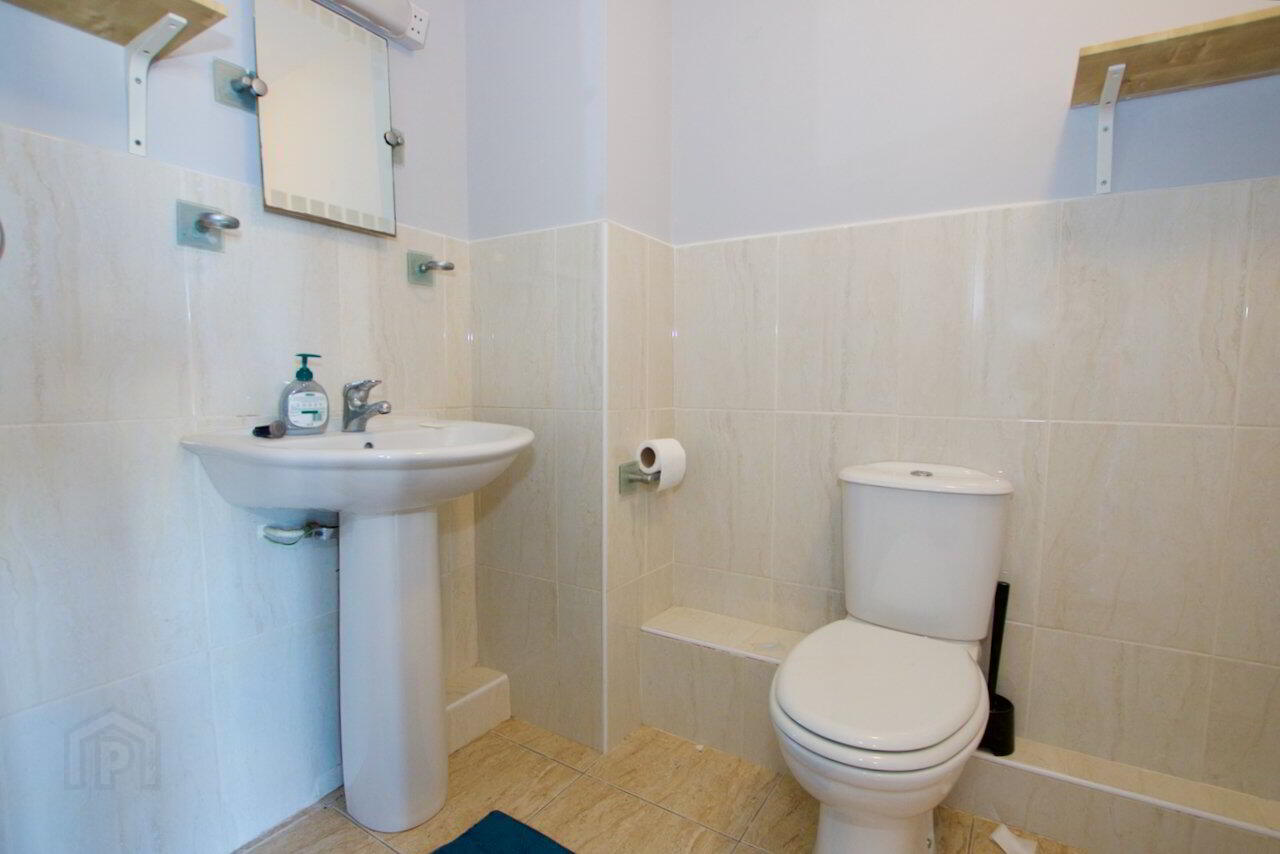 4 Hibernian Court 16 of 18
