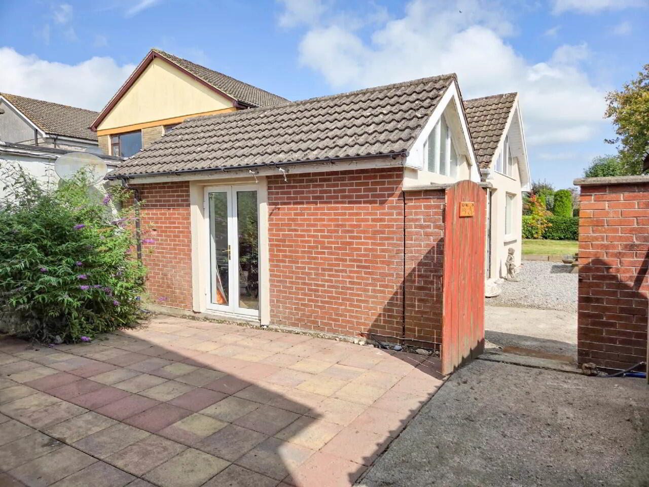 18 Willowmere Drive 25 of 30