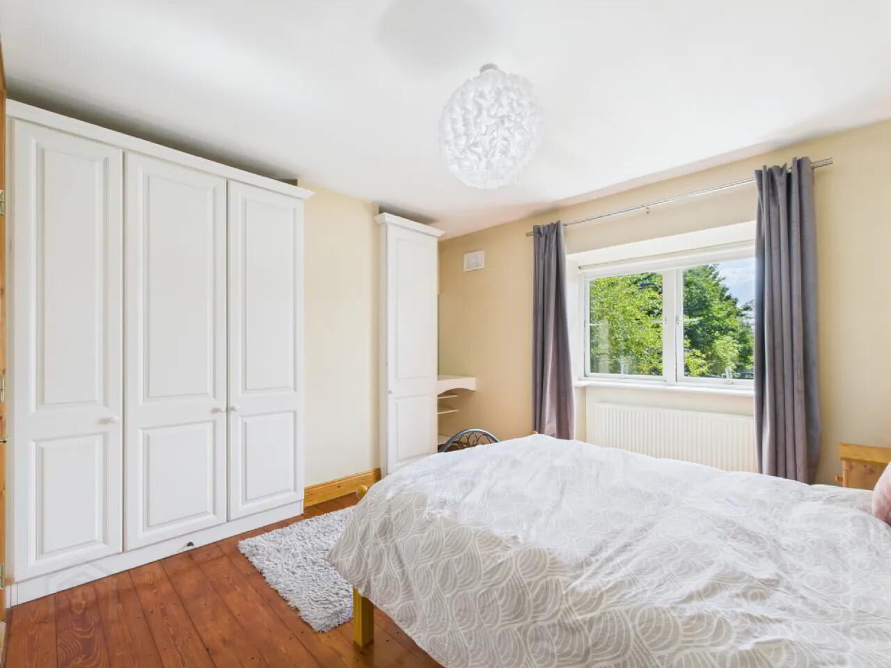86 Cluain Glas 16 of 27