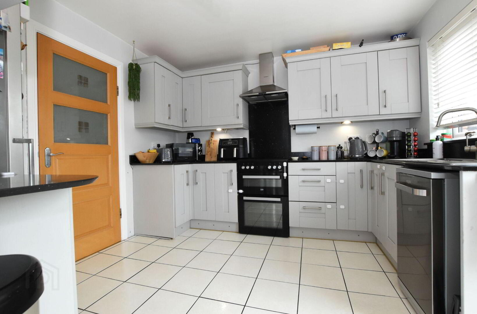 property description image