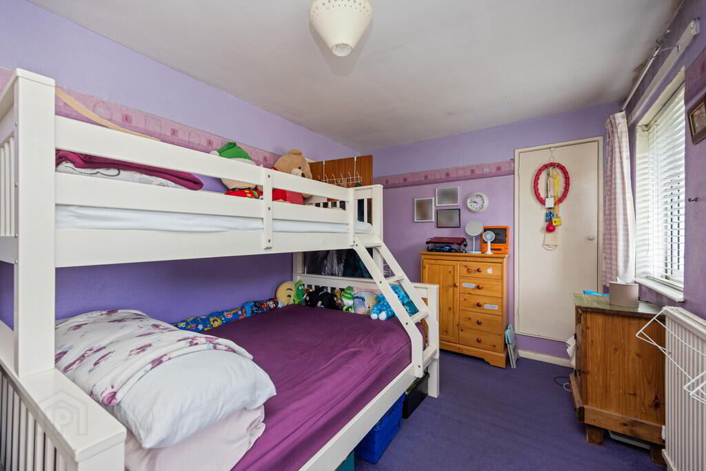 16 Knocknagoney Road 12 of 16