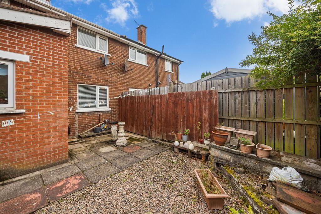 16 Knocknagoney Road 16 of 16