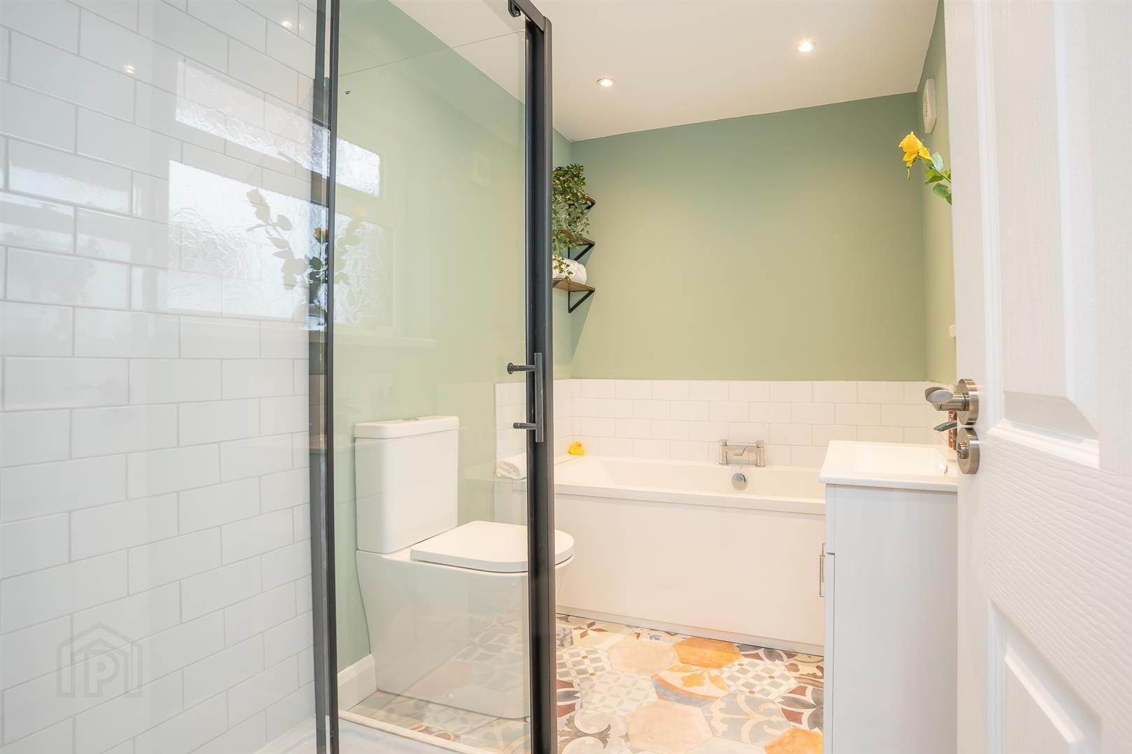 56 Oakman Street 18 of 34