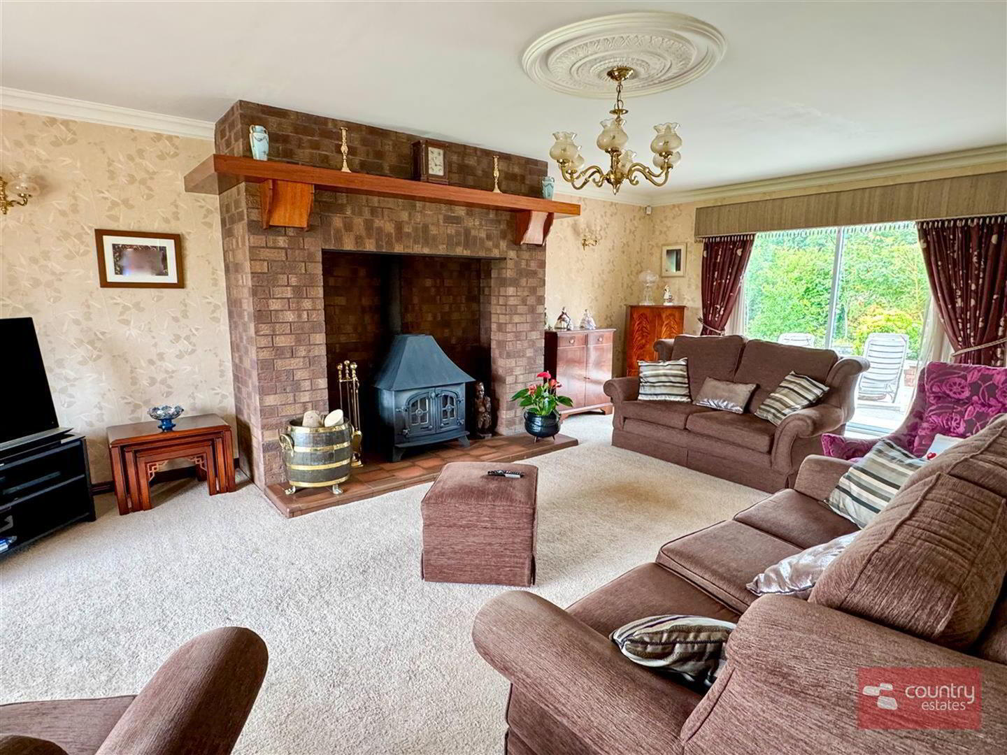 40 Hollybank Road 9 of 39