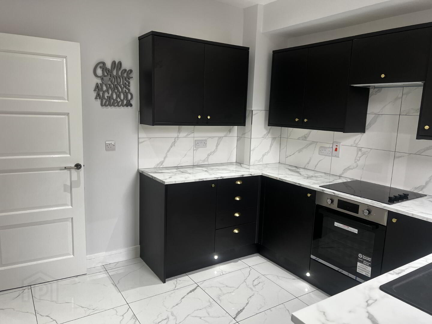 86 Belmont Avenue 3 of 13