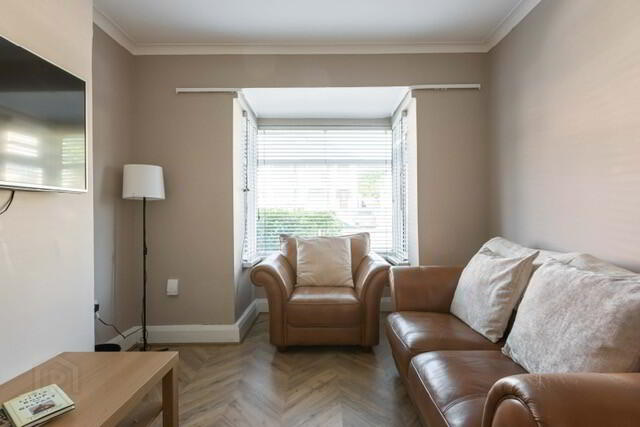 115 Carrs Glen Park 5 of 20
