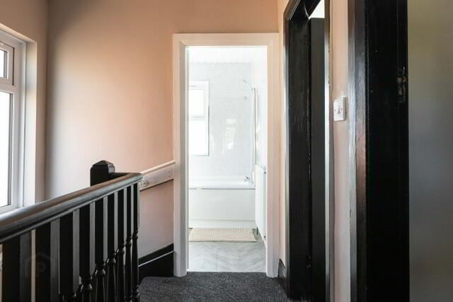 115 Carrs Glen Park 14 of 20