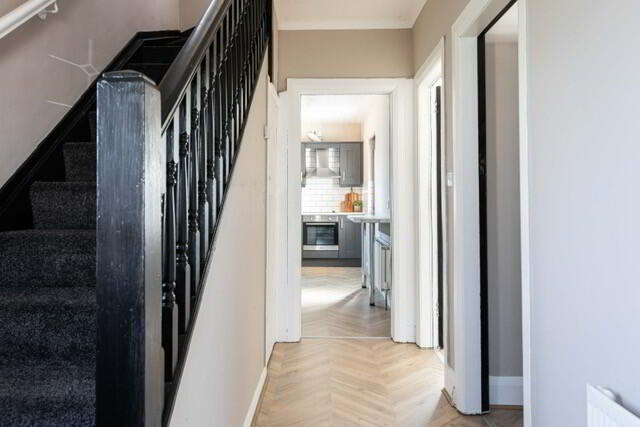 115 Carrs Glen Park 6 of 20