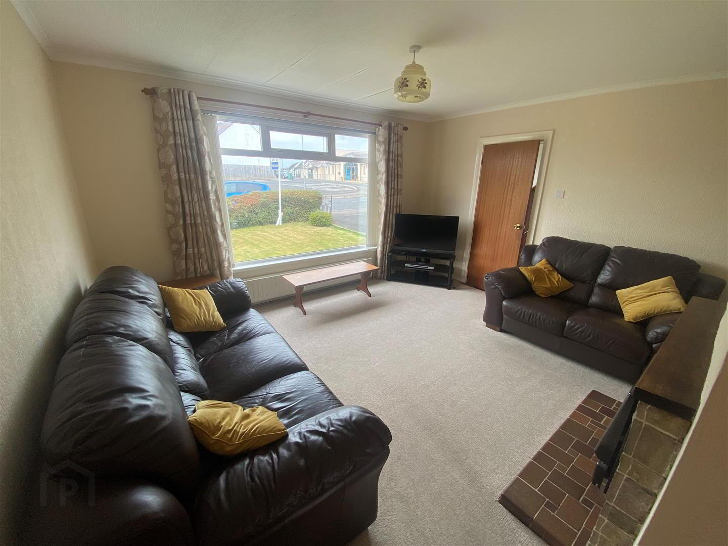 71 Rathmore Road 3 of 11