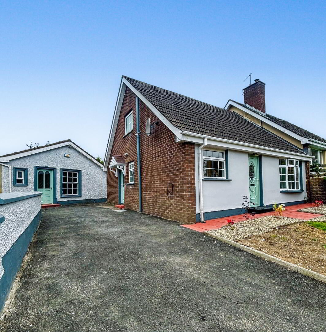 26 Strangford Park 3 of 13