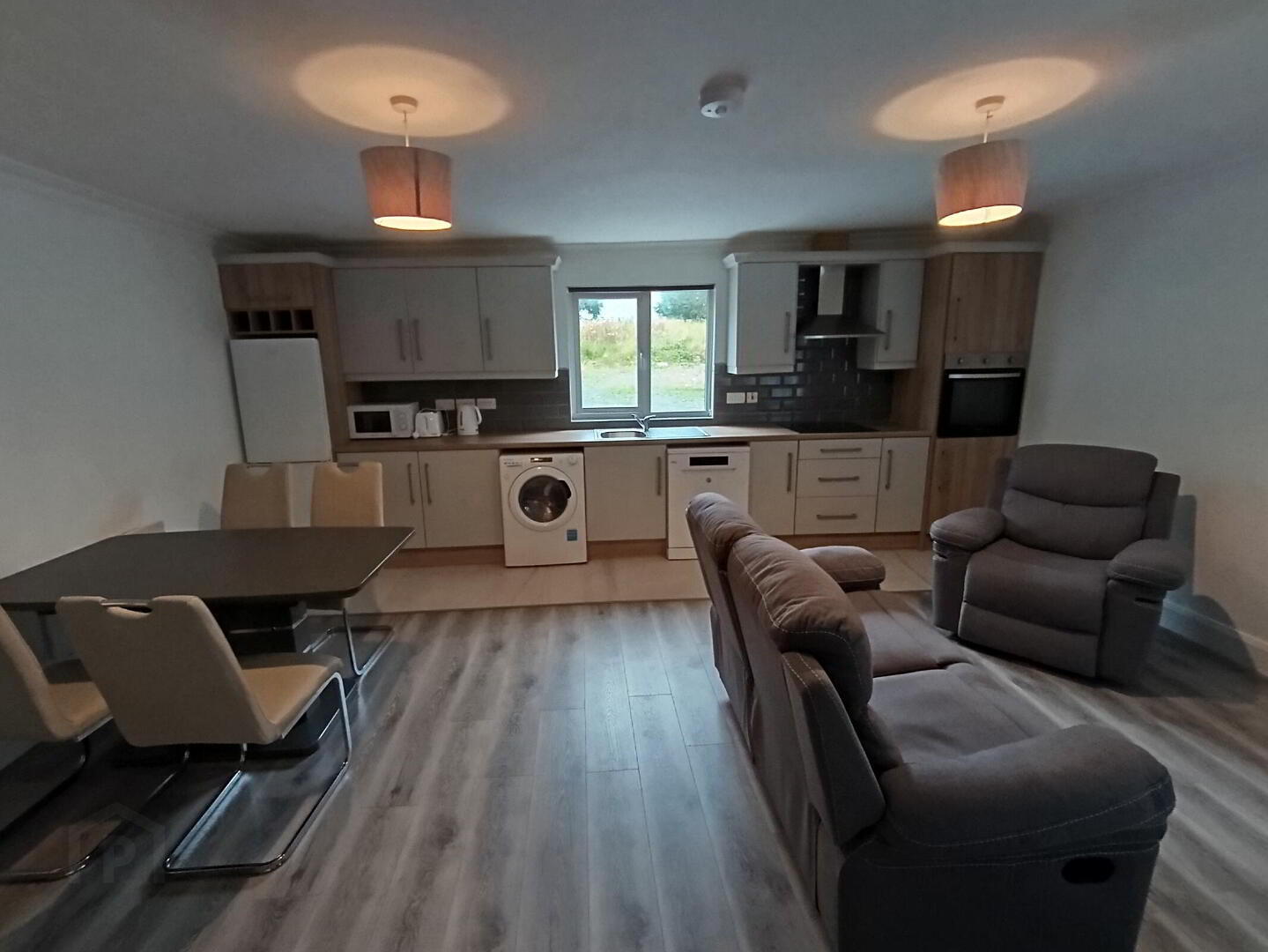 Apartment 5 Lemenaghmore 2 of 7